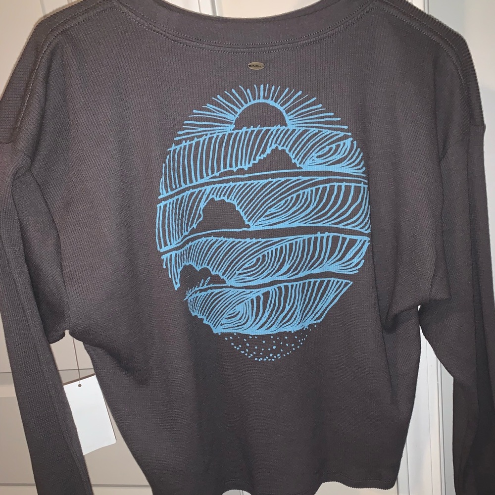 long sleeve cropped top